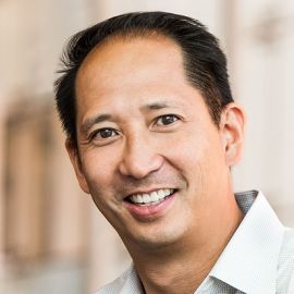 Ping Li Headshot