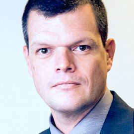 Eric Fair Headshot
