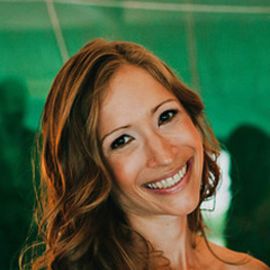 Sarah Martin Headshot