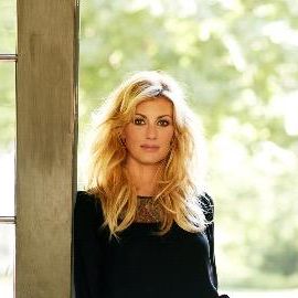 Faith Hill Headshot