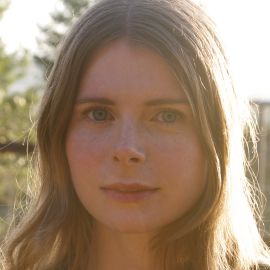 Emma Cline Headshot