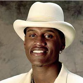 Samaki Walker Headshot