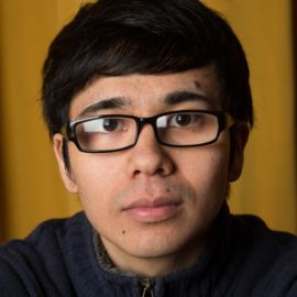 Ocean Vuong Headshot