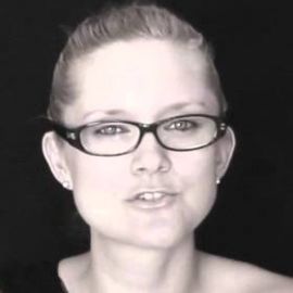 Dahlia Schweitzer Headshot