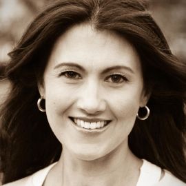 Jodi Lipper Headshot