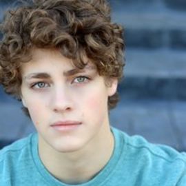 Steffan Argus Headshot