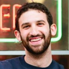 Jake Dell Headshot