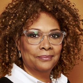 Julie Dash Headshot