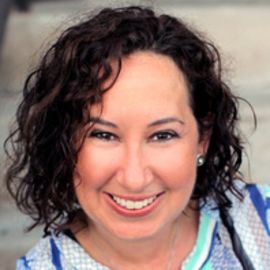 Leslie Aaronson Headshot