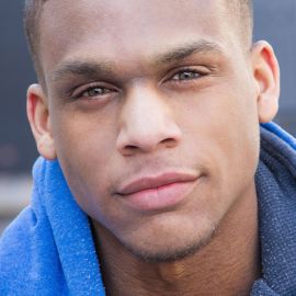 Chris Robinson Headshot