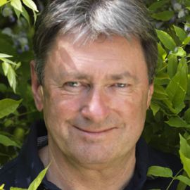 Alan Titchmarsh Headshot