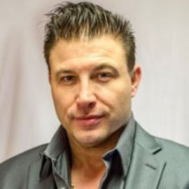 Michael Bell Headshot