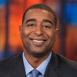 Cris Carter Headshot
