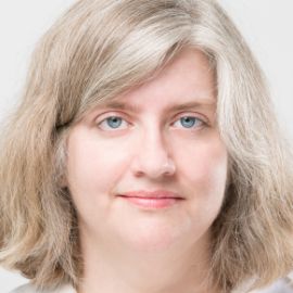 Cathy O’Neil Headshot