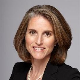 Jennifer Robinson Headshot