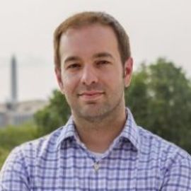 Andrew Therriault Headshot