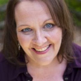 Judy Davis Headshot