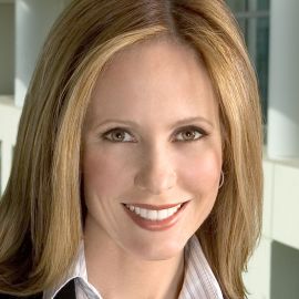 Dana Walden Headshot