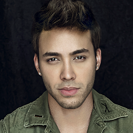 Prince Royce Headshot