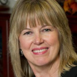Teresa Vanhooser Headshot