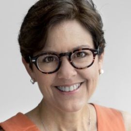 Ann Handley Headshot