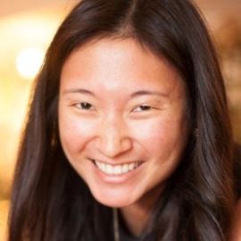 Lindsay Meyer Headshot