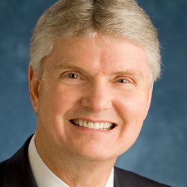 Kim Cameron Headshot