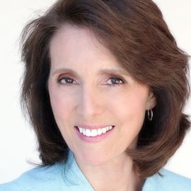 Thayer Willis Headshot