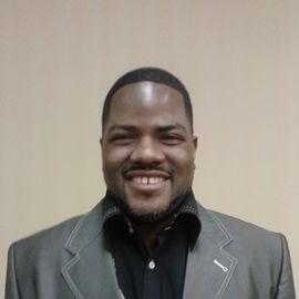 Dr. Tommy Campbell Jr. Headshot