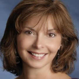 Kathy Cleveland Bull Headshot