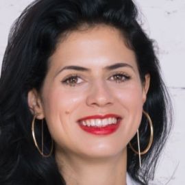 Anda Gansca Headshot