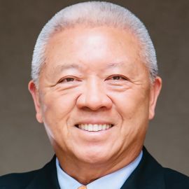 Andrew Cherng Headshot
