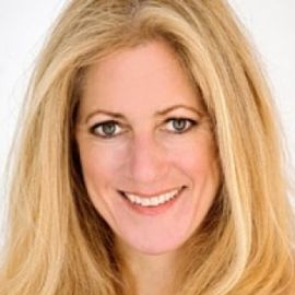 Julie Klam Headshot