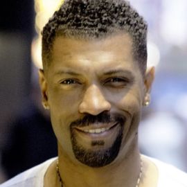 Deon Cole Headshot