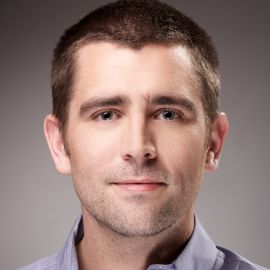 Chris Cox Headshot