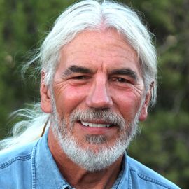 Dan Flores Headshot