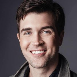 A.J. Finn Headshot