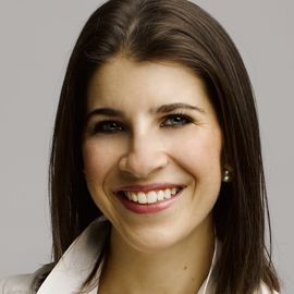 Rachel Blumenthal Headshot