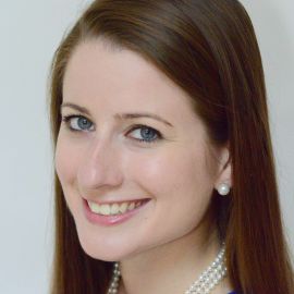 Sara Sindelar Headshot