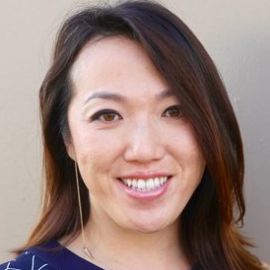 Vanessa Dew Headshot