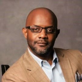 Pastor Calvin Roberson Headshot