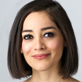 Lolita Taub Headshot