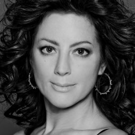 Sarah McLachlan Headshot