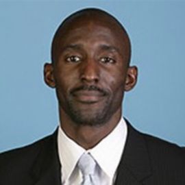 Lloyd Pierce Headshot