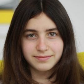 Sophia Pink Headshot