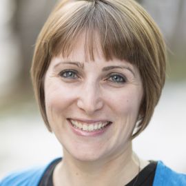 Sarah Beaulieu Headshot