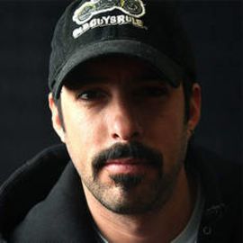 Chava Letters Headshot