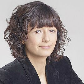 Emmanuelle Charpentier Headshot