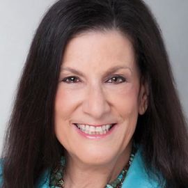Elaine Fogel Headshot