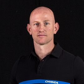Dean Stott Headshot